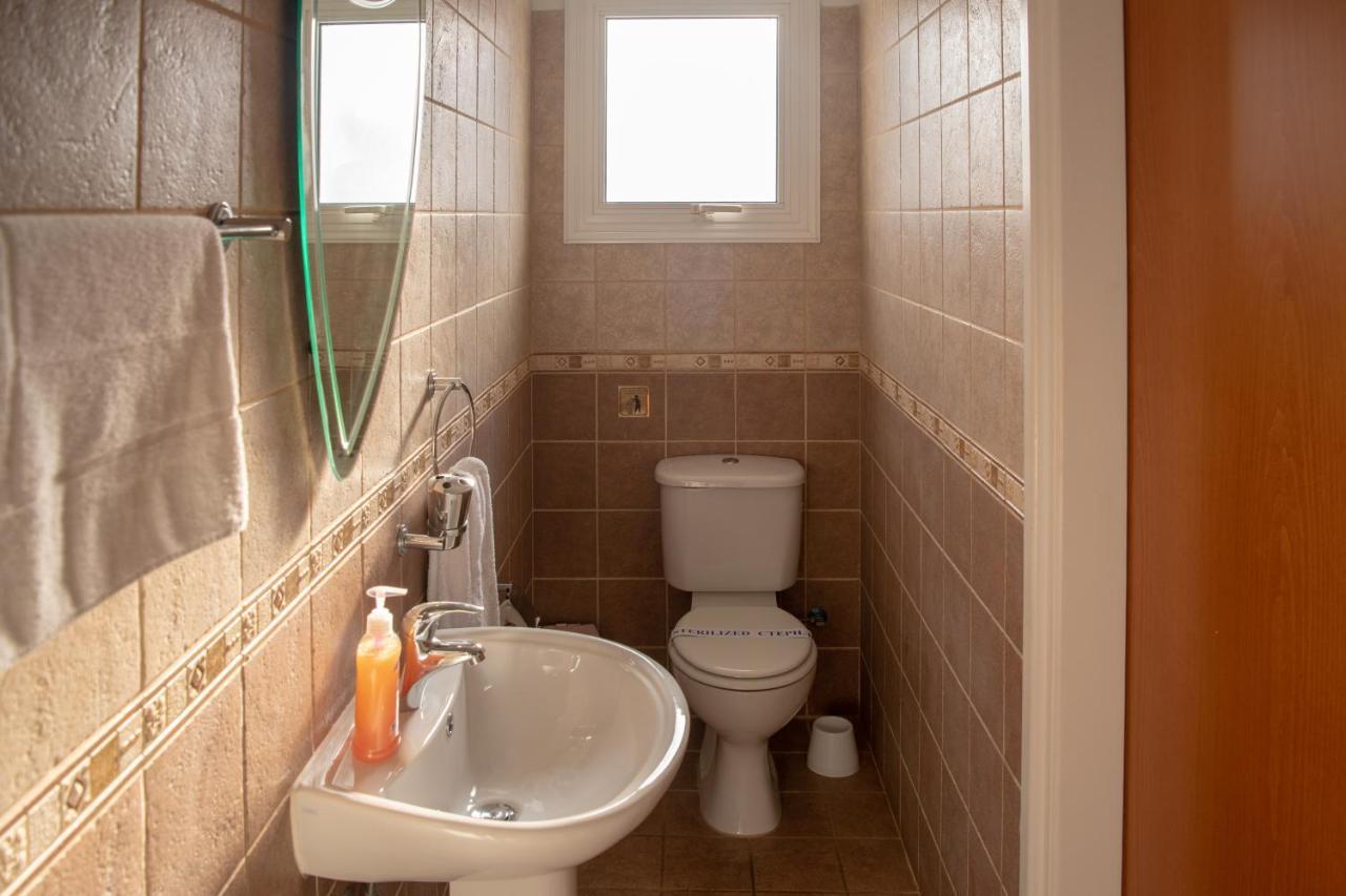 Villa Ruby Nissi Beach Ayia Napa Bagian luar foto
