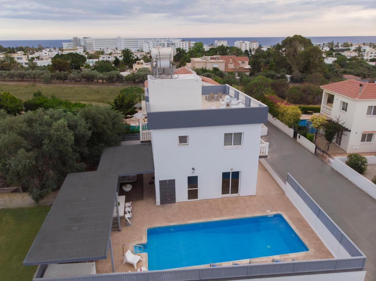 Villa Ruby Nissi Beach Ayia Napa Bagian luar foto