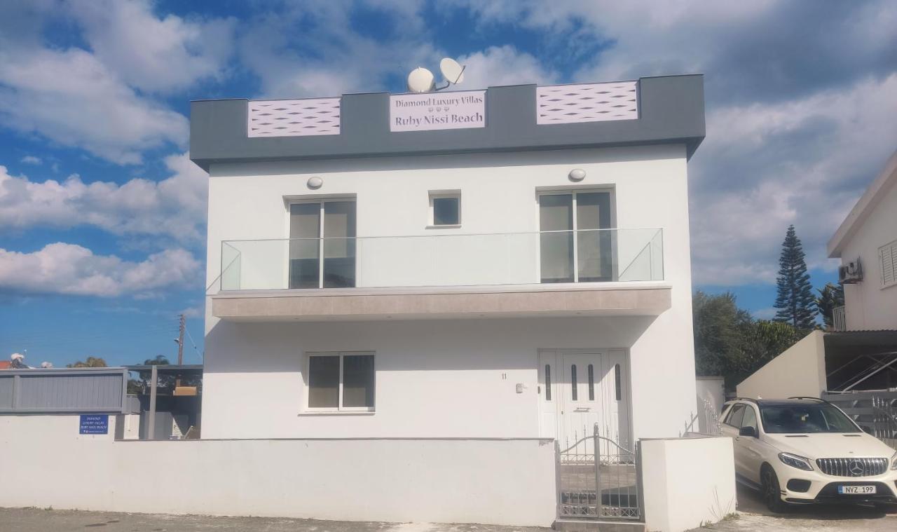 Villa Ruby Nissi Beach Ayia Napa Bagian luar foto
